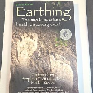 Earthing healing grounding book plus free movie pass NWOT New softcover